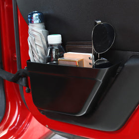 Hoolcar lifestyle Jeep cabin shot highlighting tidy, rugged interior