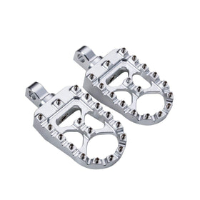 Hopider front view showing wide fat foot pegs and mounting base benefit increased stability
