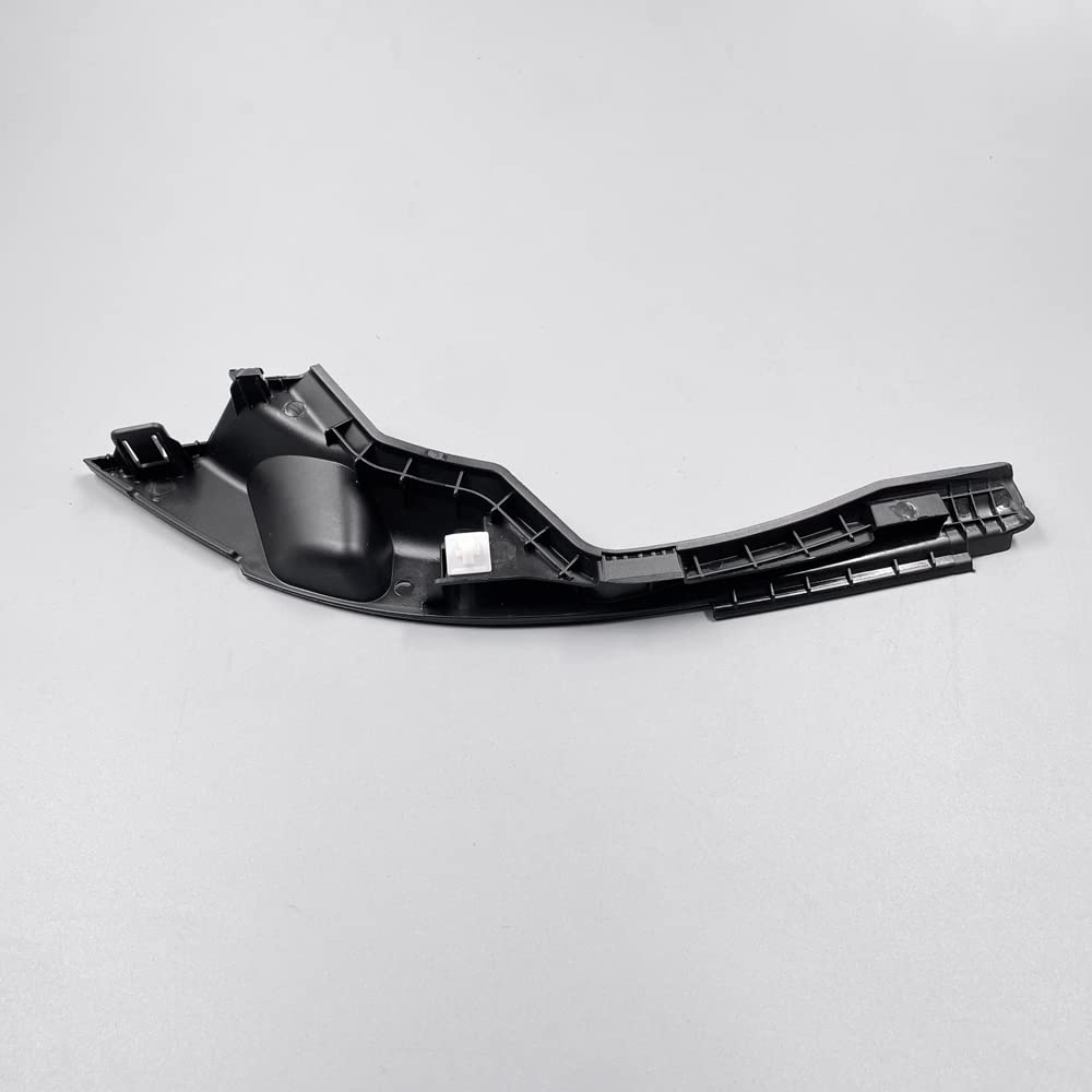 HUYILUN0104 under-hood detail near hinge protecting hardware from debris