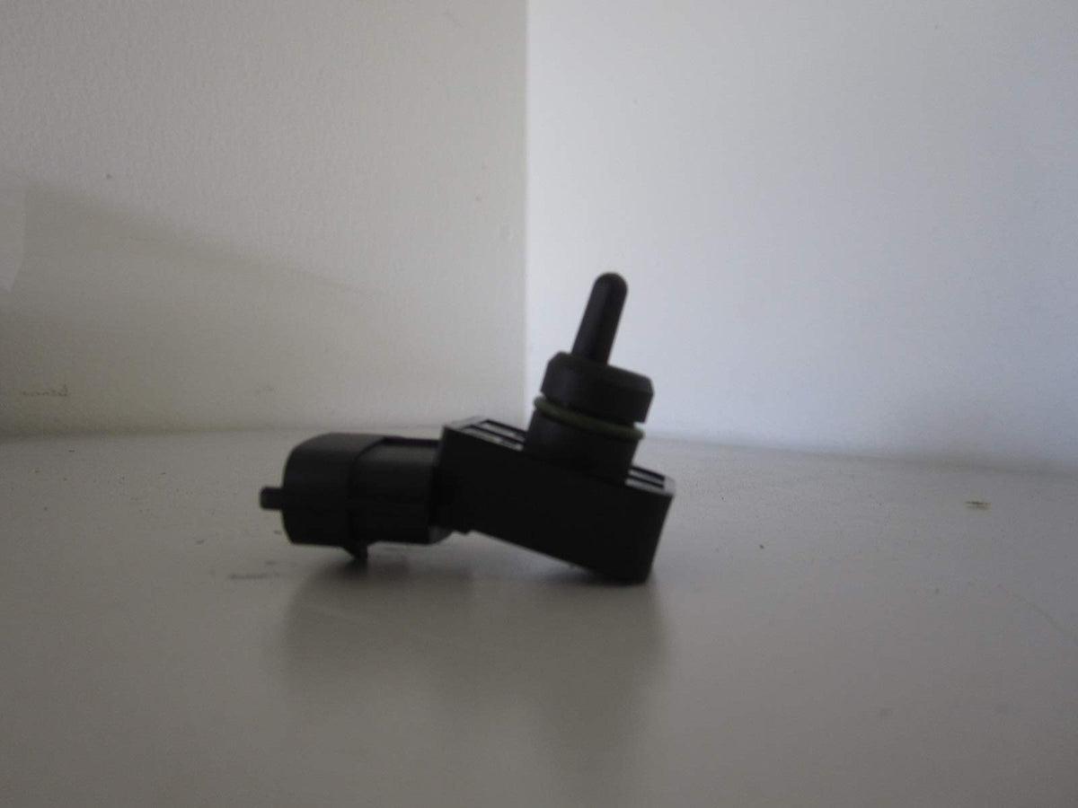 HYUNDAI MAP sensor installed in engine bay demonstrating direct-fit benefit