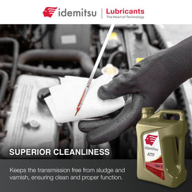 Idemitsu ATF Type S pouring into funnel to show clean transmission service benefit