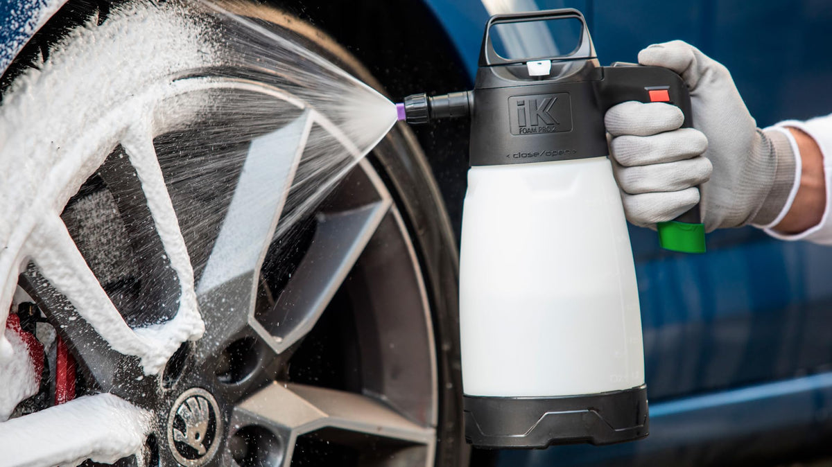 IK Foam Pro 2 three foam types displayed illustrating adaptable cleaning performance