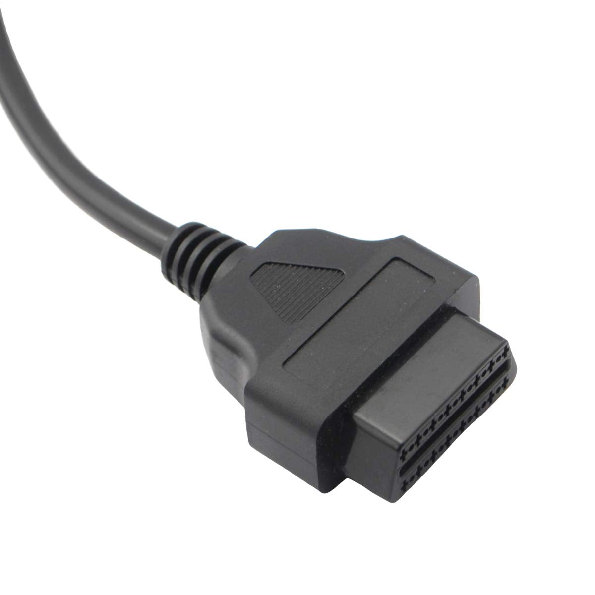 iKKEGOL angled plug inserted in vehicle OBD port reducing strain and visibility