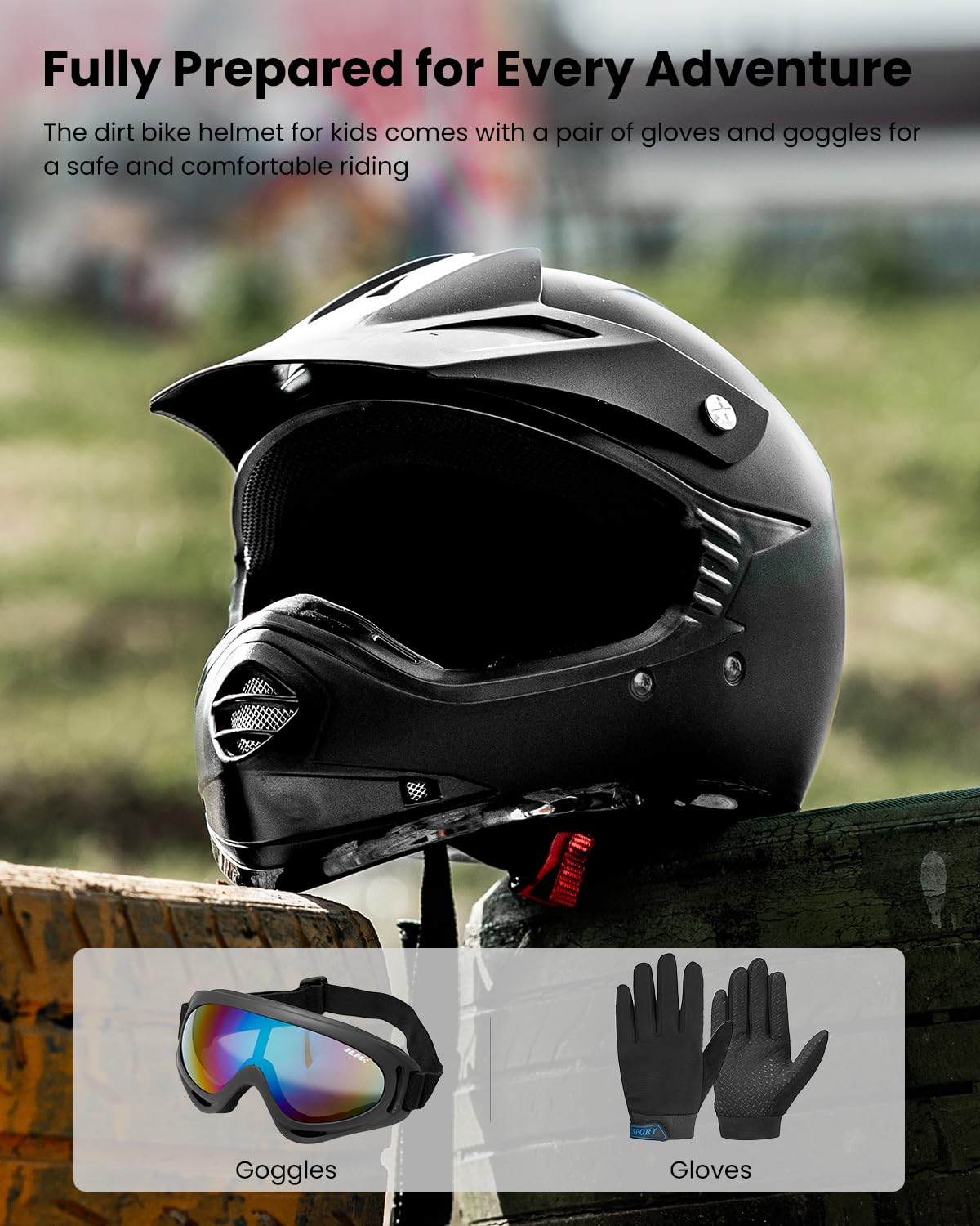 ILM helmet interior cheek pad demonstrating removable washable comfort