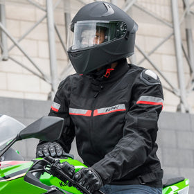 ILM WS206 next to helmet bag showing size and storage convenience