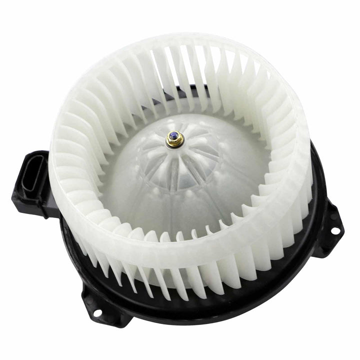 ILONPA blower motor front view showing housing and fitment benefit
