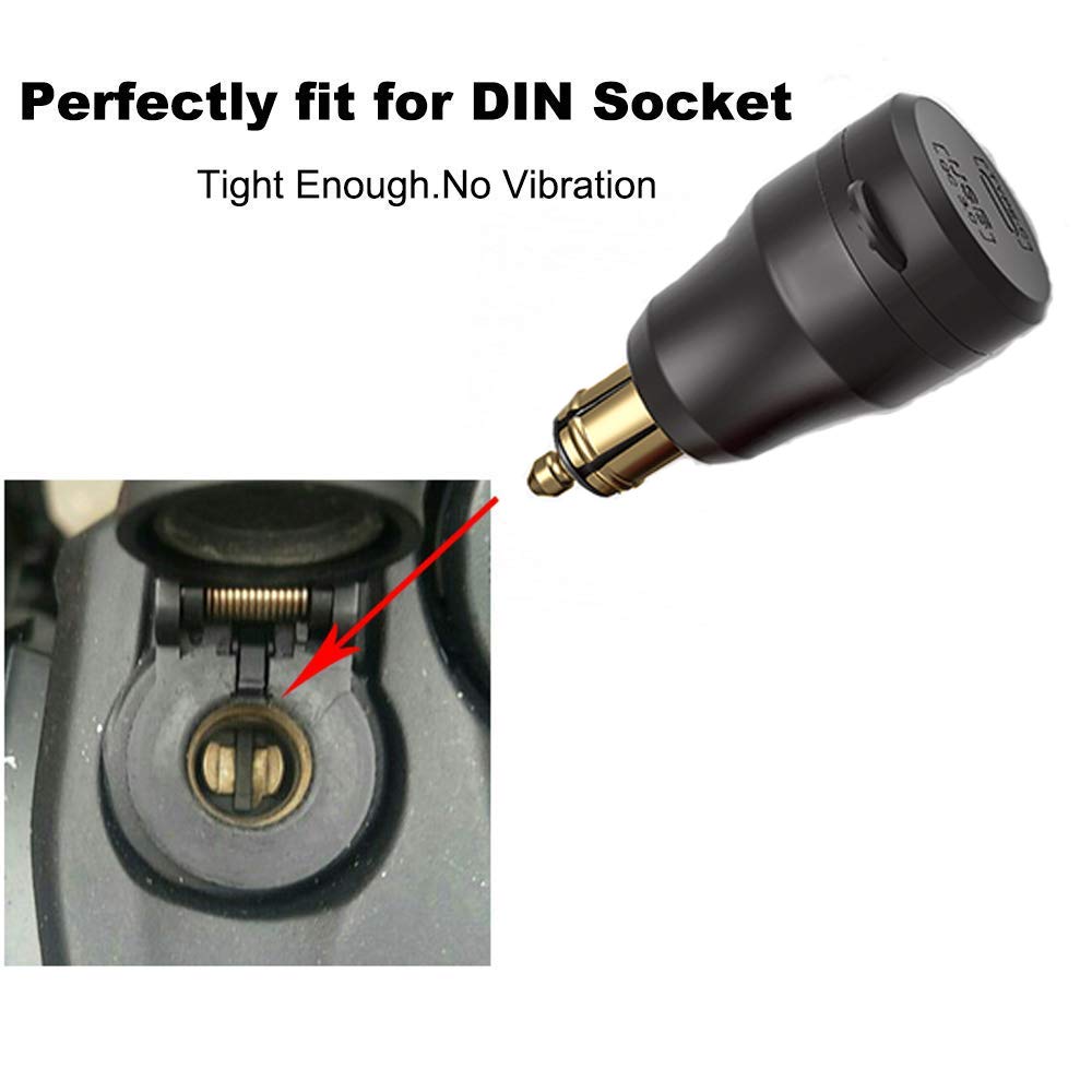 iMESTOU plugged into a motorcycle Hella socket demonstrating stable connection