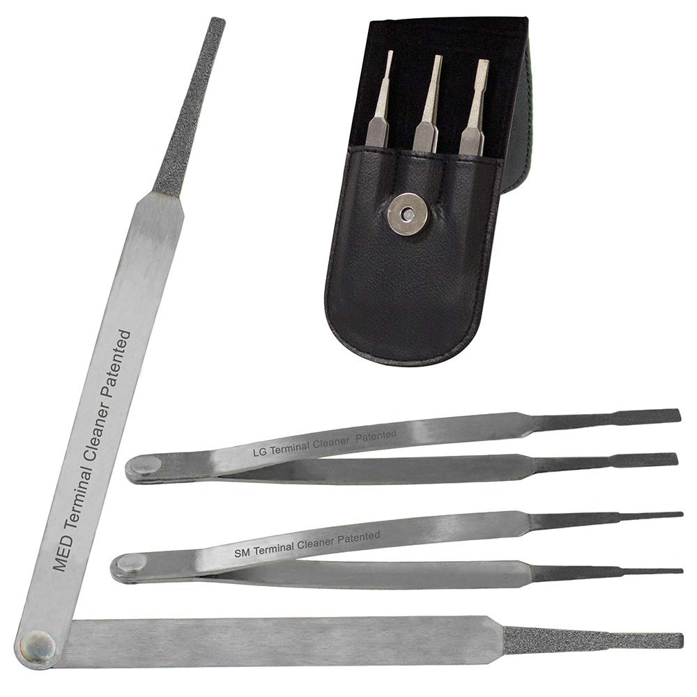 Innovative Products of America front view of chaser set shows complete tool kit for fast cleaning