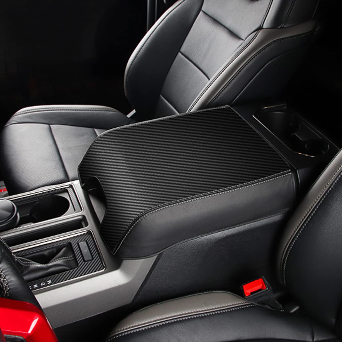 INTGET stitching and label detail showing durable construction benefit