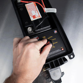 Innovative Products of America detailed 7-way round plug image for secure connection benefit