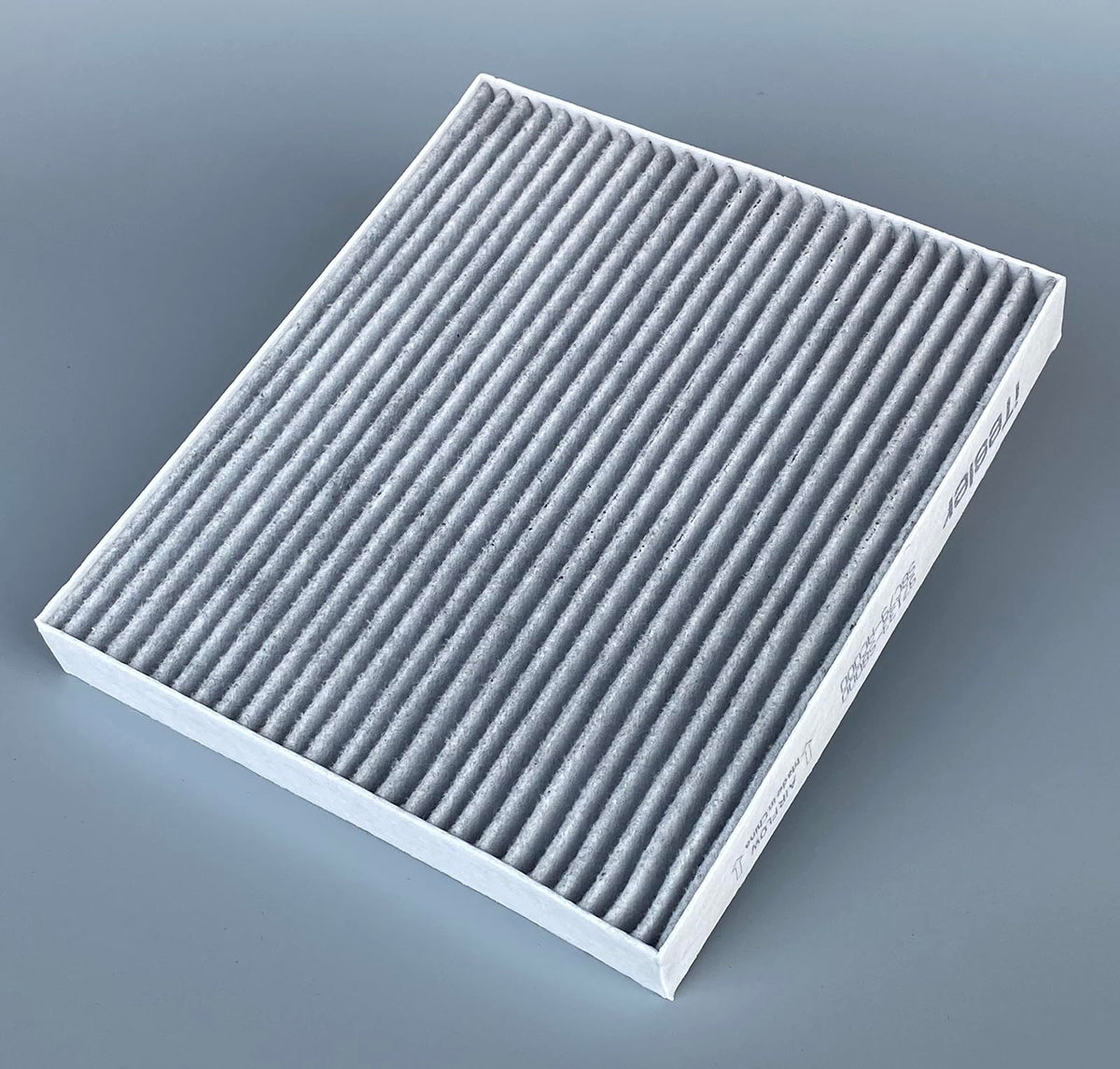 ITESIER lifestyle image with parked Palisade demonstrating easy at-home maintenance