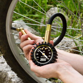 JACO ElitePro swivel chuck attached to valve demonstrating easy-angle access benefit