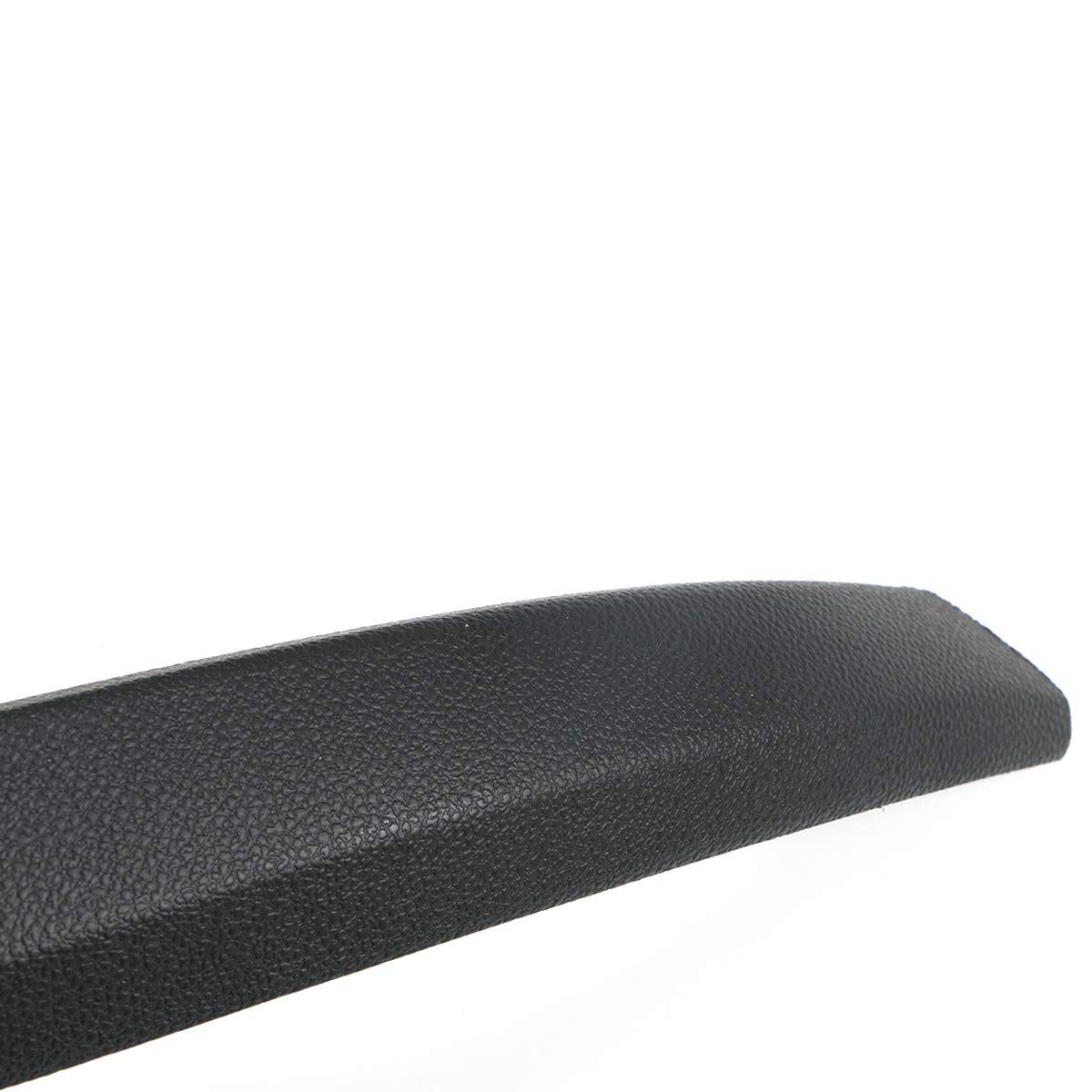 Jaronx handle on car in sun illustrating UV resistance and reduced melting risk