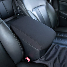 JDMCAR elbow resting on cover demonstrating added comfort and support