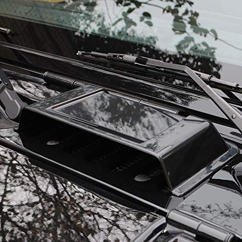 JeCar hood vent installed on Jeep Wrangler illustrating cleaner hood airflow and style