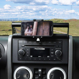 JeCar on Wrangler dash during off-road drive showing reliable vibration reduction benefit