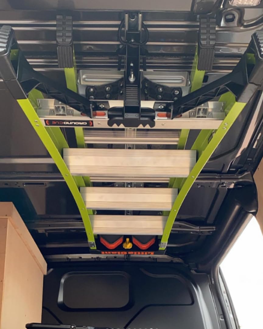 JET Rack premium shock cord detail demonstrating secure tension and adjustable fit