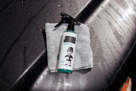 Jimbos application with microfiber wipe for streak-free buffing benefit