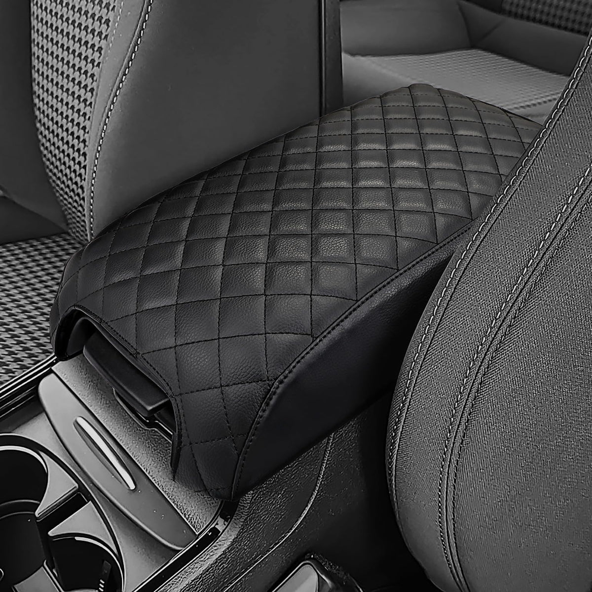 JOYTUTUS front view of black console cover showing full fit and protection