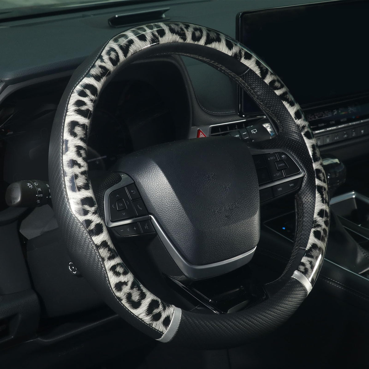 KAFEEK front view of glossy leopard steering wheel cover showing bold pattern and fit