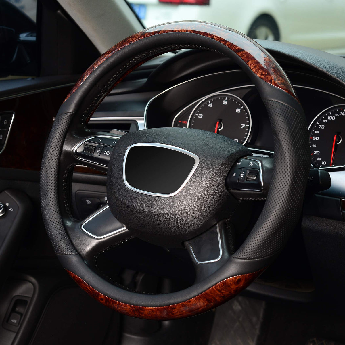 KAFEEK cover installed on steering wheel demonstrating improved control