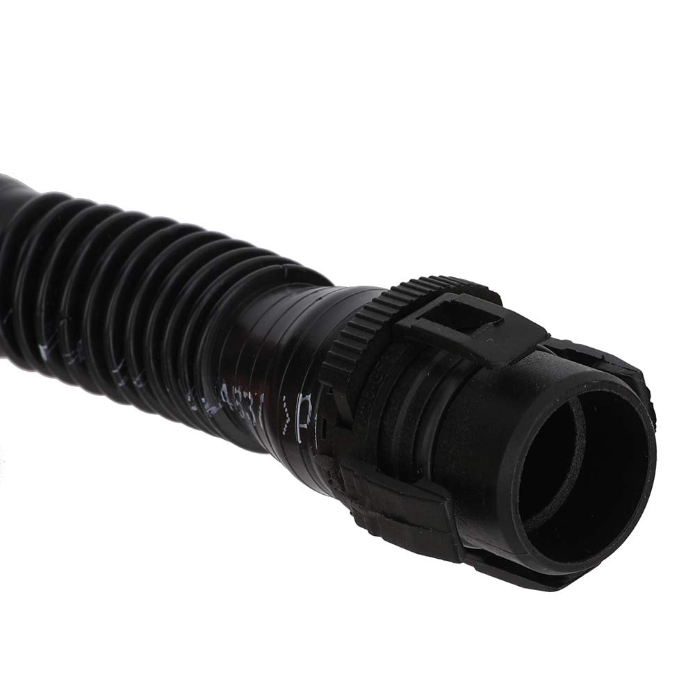 KanSmart hose material texture highlight demonstrating durable, heat-resistant construction