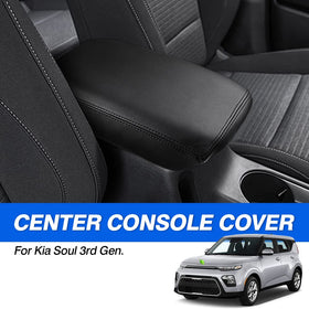 Karltys close-up PU leather texture demonstrating durable finish