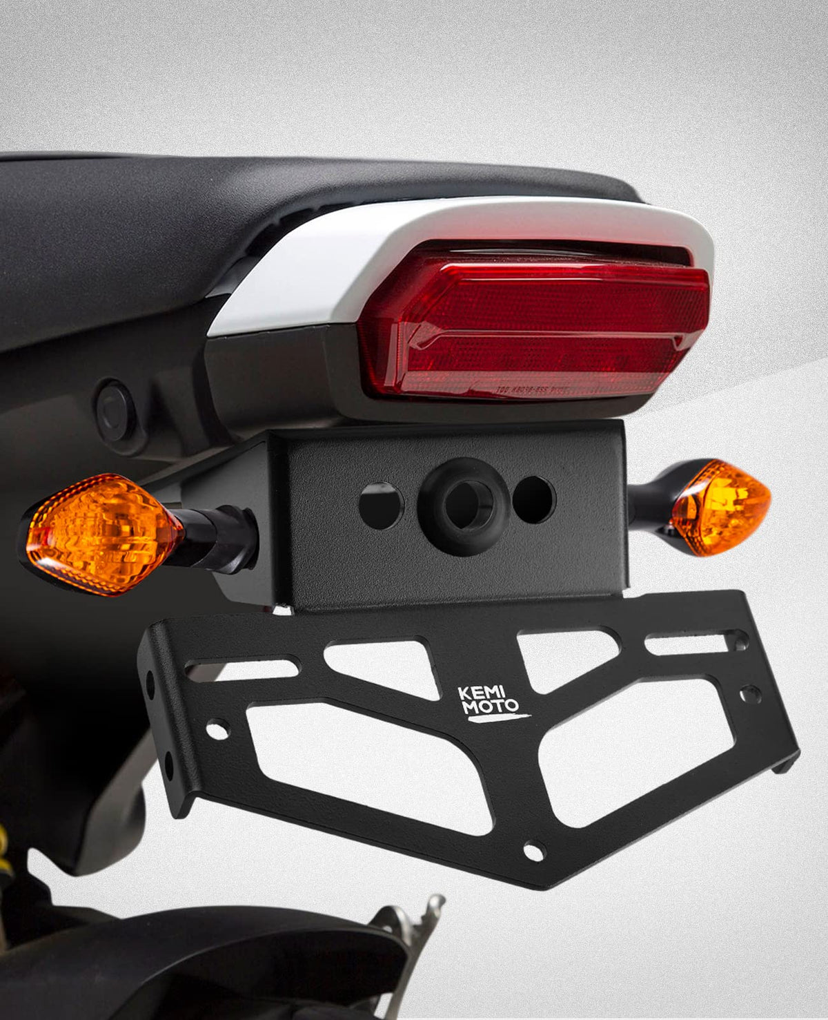 KEMIMOTO package contents with bolts plate and manual for easy install
