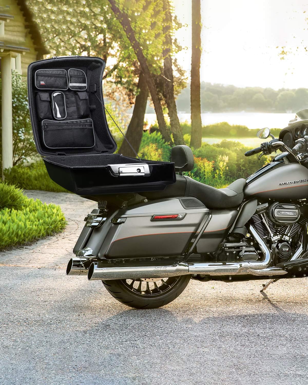 KEMIMOTO lifestyle shot with organizer in a parked touring bike trunk for practical use