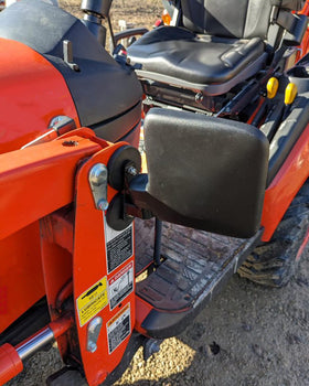 KEMIMOTO mirror at an angle demonstrating 180° adjustability for precise sightlines