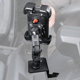 KEMIMOTO X3 front mount installed on dashboard showing secure hold