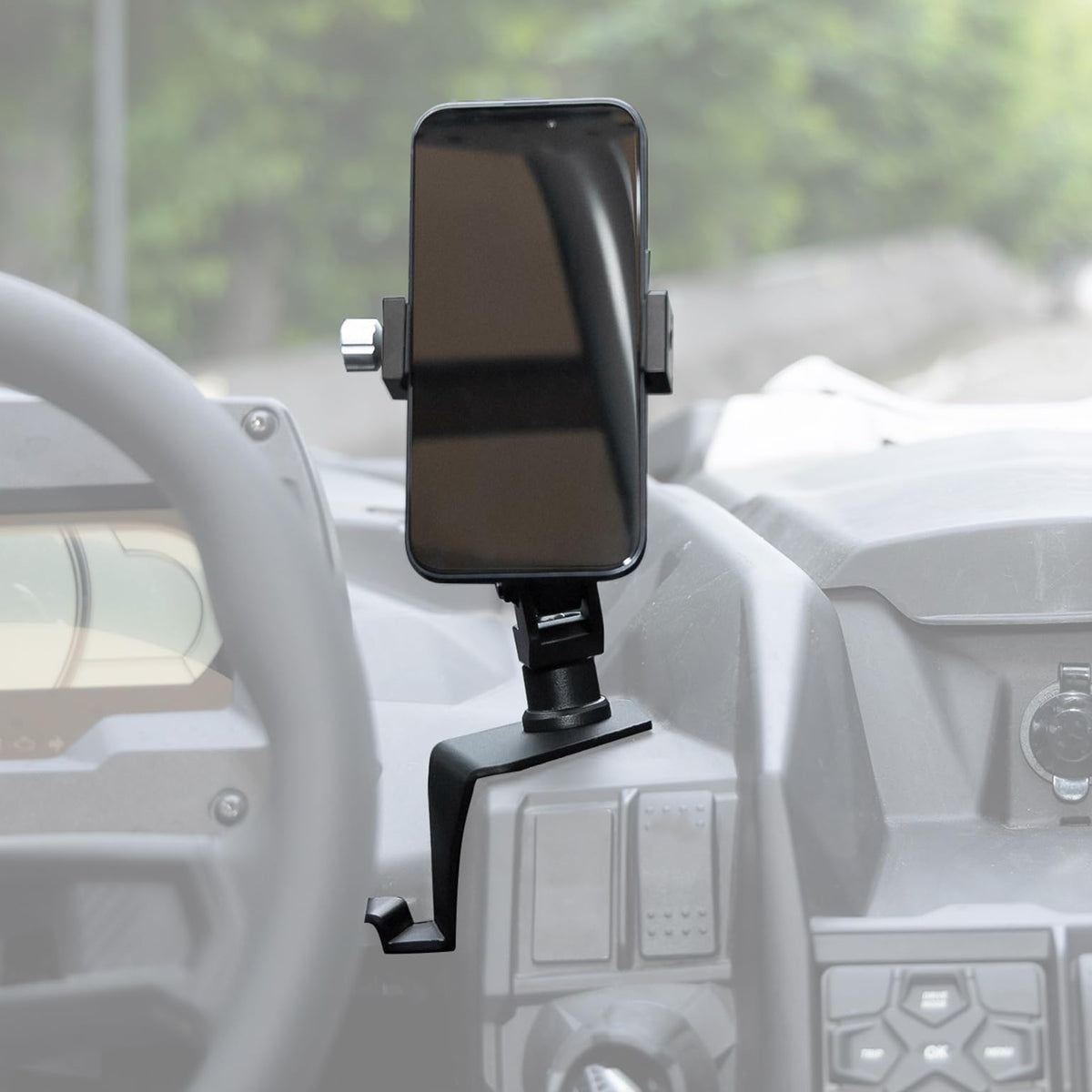KEMIMOTO scale comparison with smartphone to show clamping range