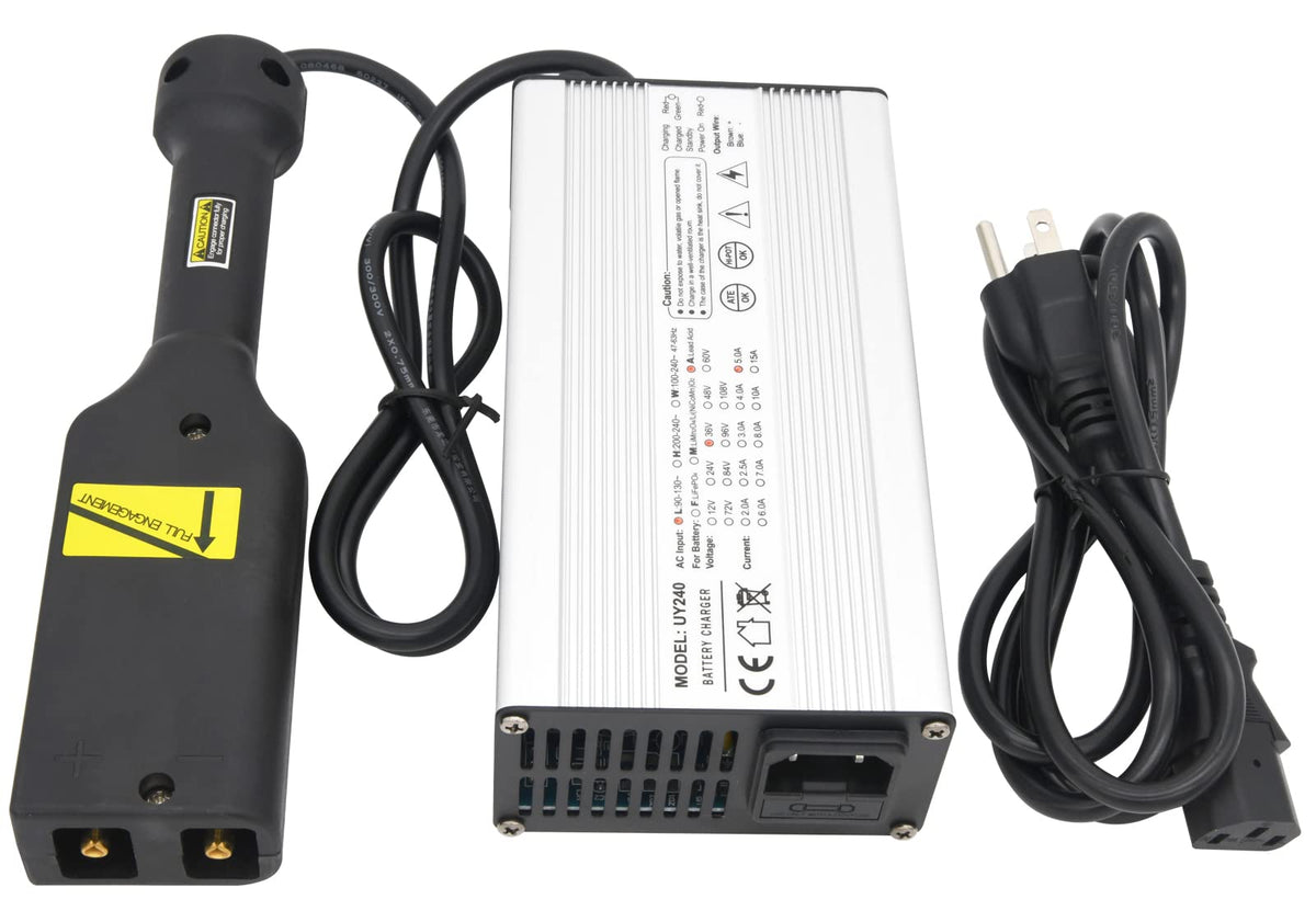 KEYHAO charger front view showing compact design and indicators, reliable charging