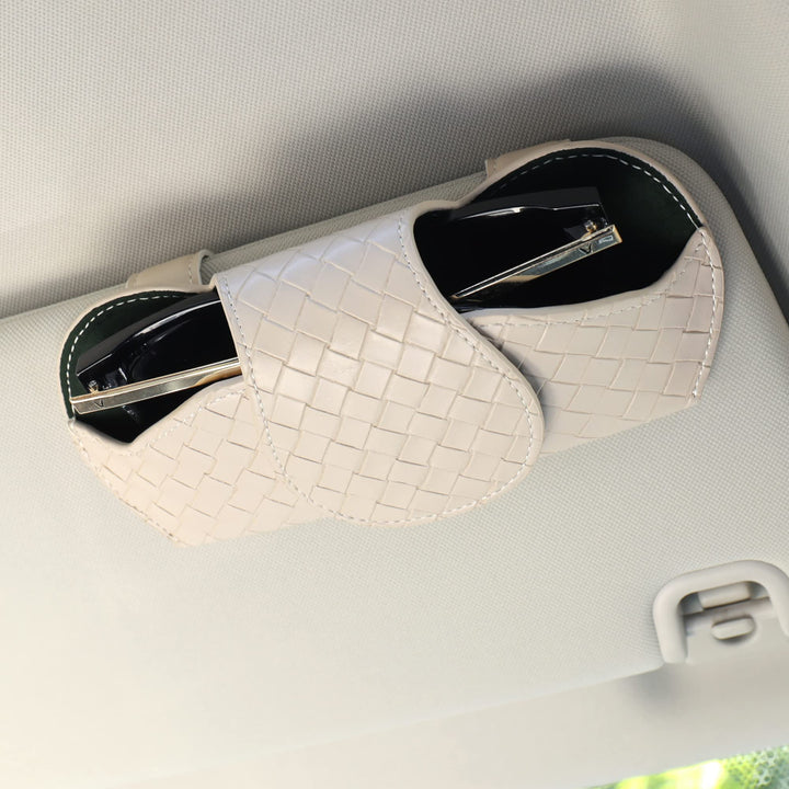 KINIVA front view of beige visor holder shows compact protection benefit