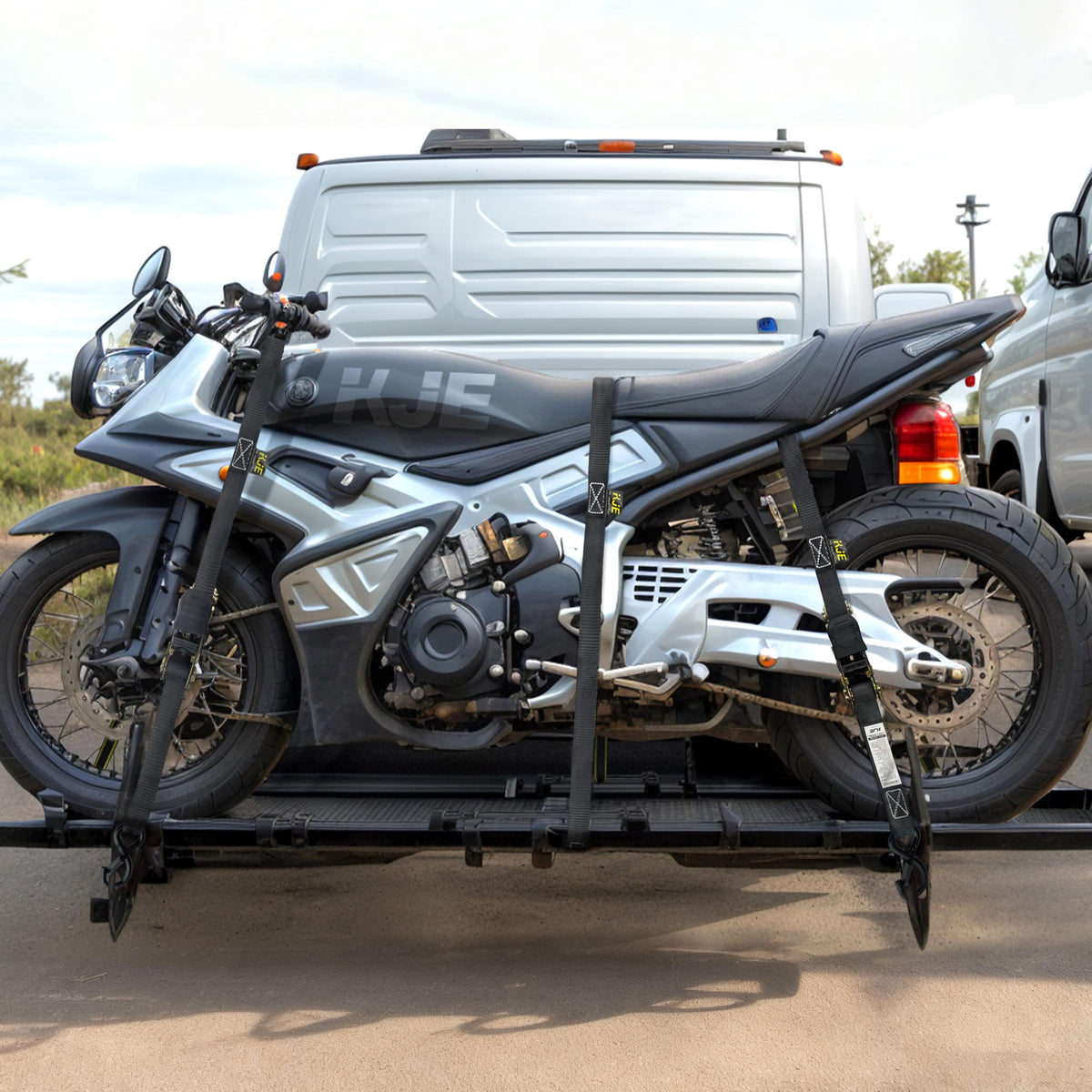 KJE soft loop protecting motorcycle frame to prevent scratches during transport