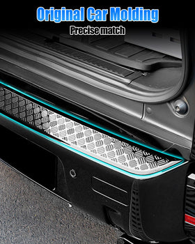 KKTR-CAR close-up of glossy texture highlighting scratch-concealment benefit