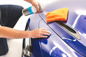 KOCHCHEMIE assisting a clay towel in removing contaminants with less wear