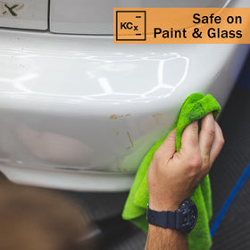 KOCHCHEMIE Eulex clear liquid texture on black surface highlighting quick evaporation