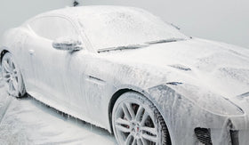 KOCHCHEMIE in foam cannon during application for even surface coverage