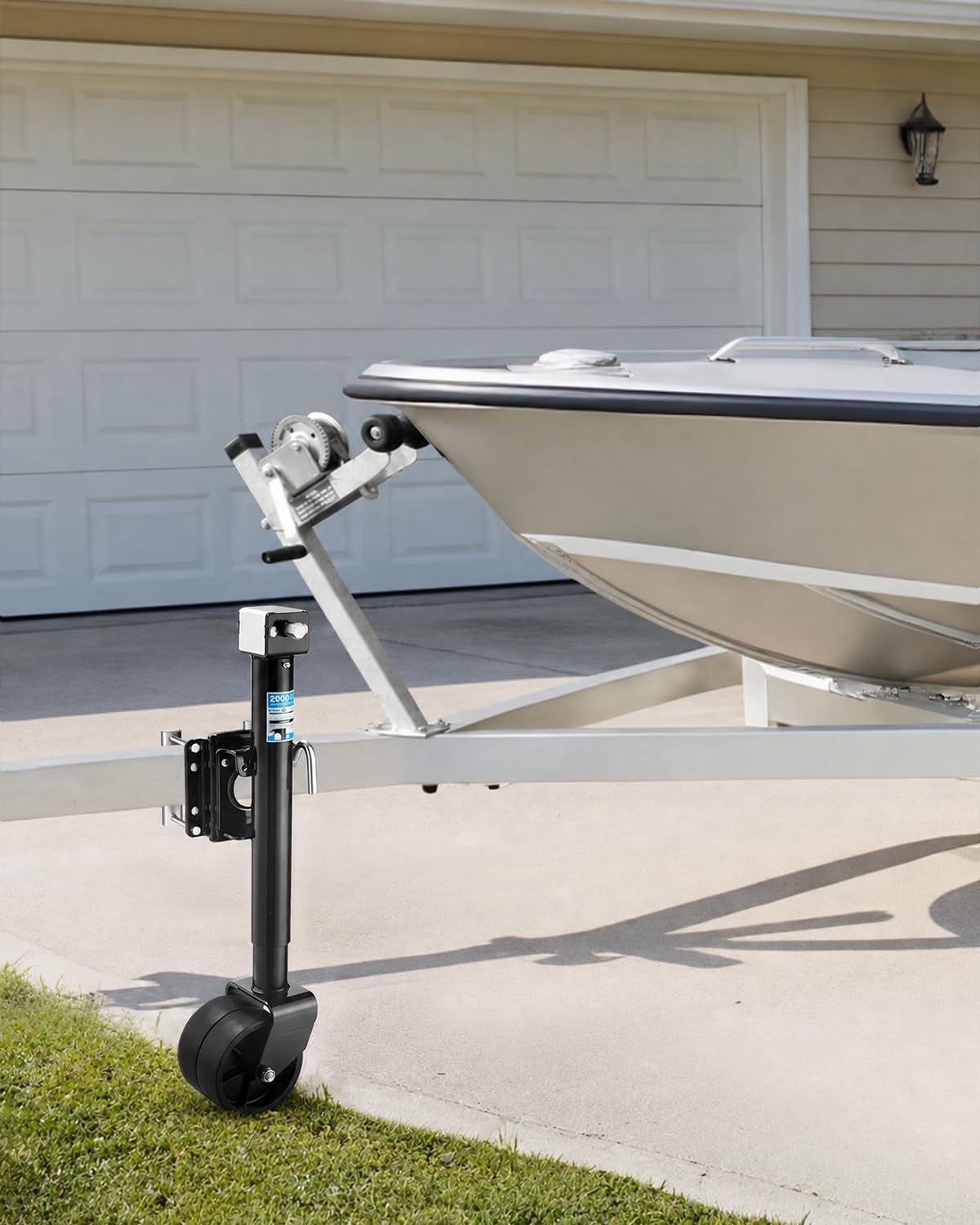 Kohree height range displayed with tape measure for 26–38 inch reach