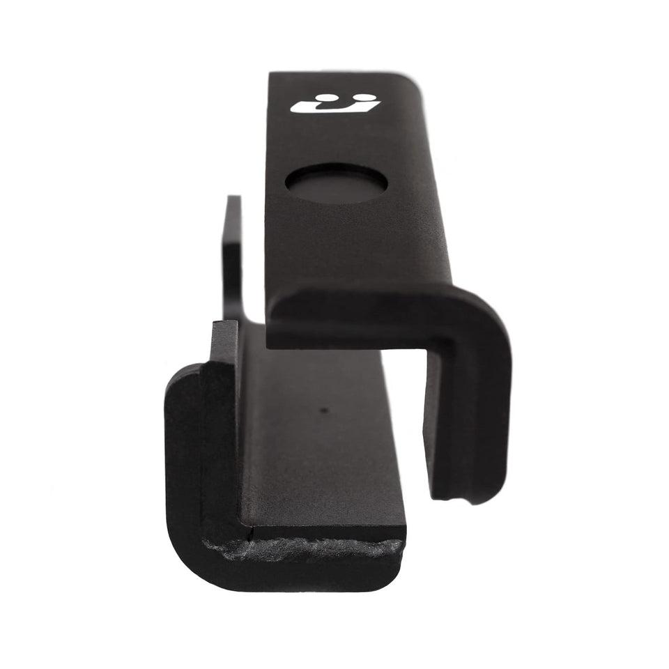 Kuat hitch reducer front view showing 2.5" to 2" fit and sturdy steel construction for secure towing