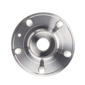 KUSATEC hub assembly in garage installation scene showing ease of swap benefit