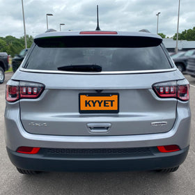 KYYET reflector packaged with protective foam to prevent shipping damage benefit
