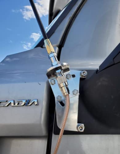 LAFORMO mount on passenger side in real-world truck setting improving reception