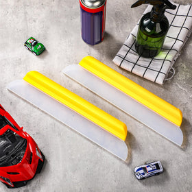 Lanties ergonomic plastic T-handle grip detail for comfortable non-slip use