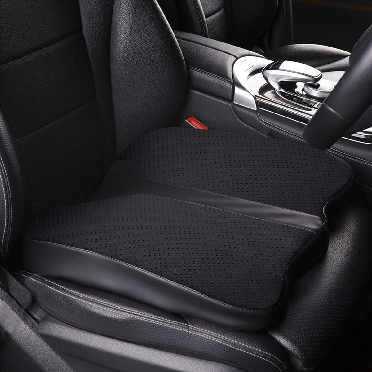 LARROUS front view of seat cushion showing ergonomic shape and comfort