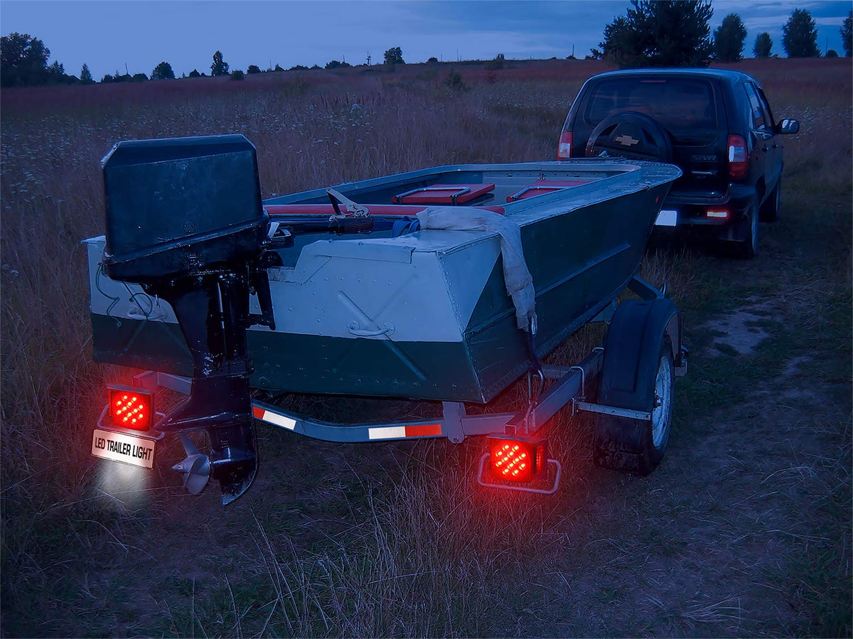 LINKITOM size scale next to ruler clarifying fit for up to 80 inch trailers