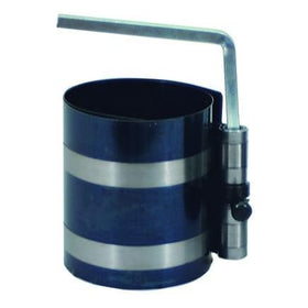 Lisle 19500 in use compressing rings during piston installation for reliable alignment