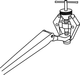 Lisle 54150 close-up of jaws and center screw highlighting precise engagement and durability