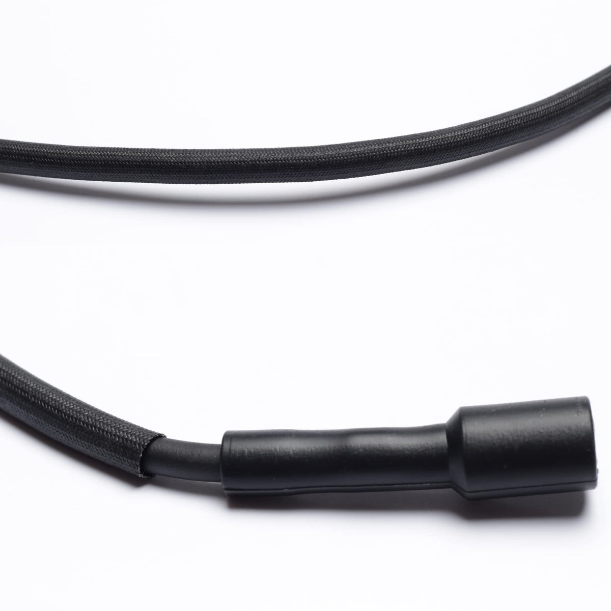 Lisnhlin coil in lawnmower repair scene illustrating quick field service benefit
